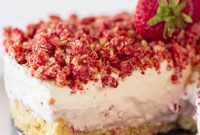 Strawberry Crunch No-Bake Cheesecake Bliss