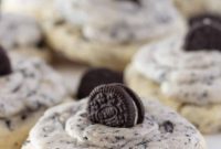 Creamy Dreamy Oreo Milkshake Cookies