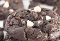 Effortless Chocolate Cookies & Cream Delights