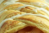 Sweet Apple Cream Cheese Braid