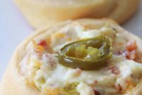 Spicy Jalapeño Crescent Poppers
