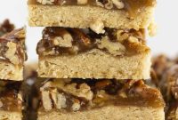 Buttery Pecan Shortbread Bars