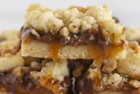 Buttery Toffee Chocolate Chip Bars