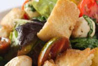 Quick Bruschetta Salad
