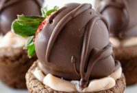 Luscious Chocolate Dipped Strawberry Cookie Cups
