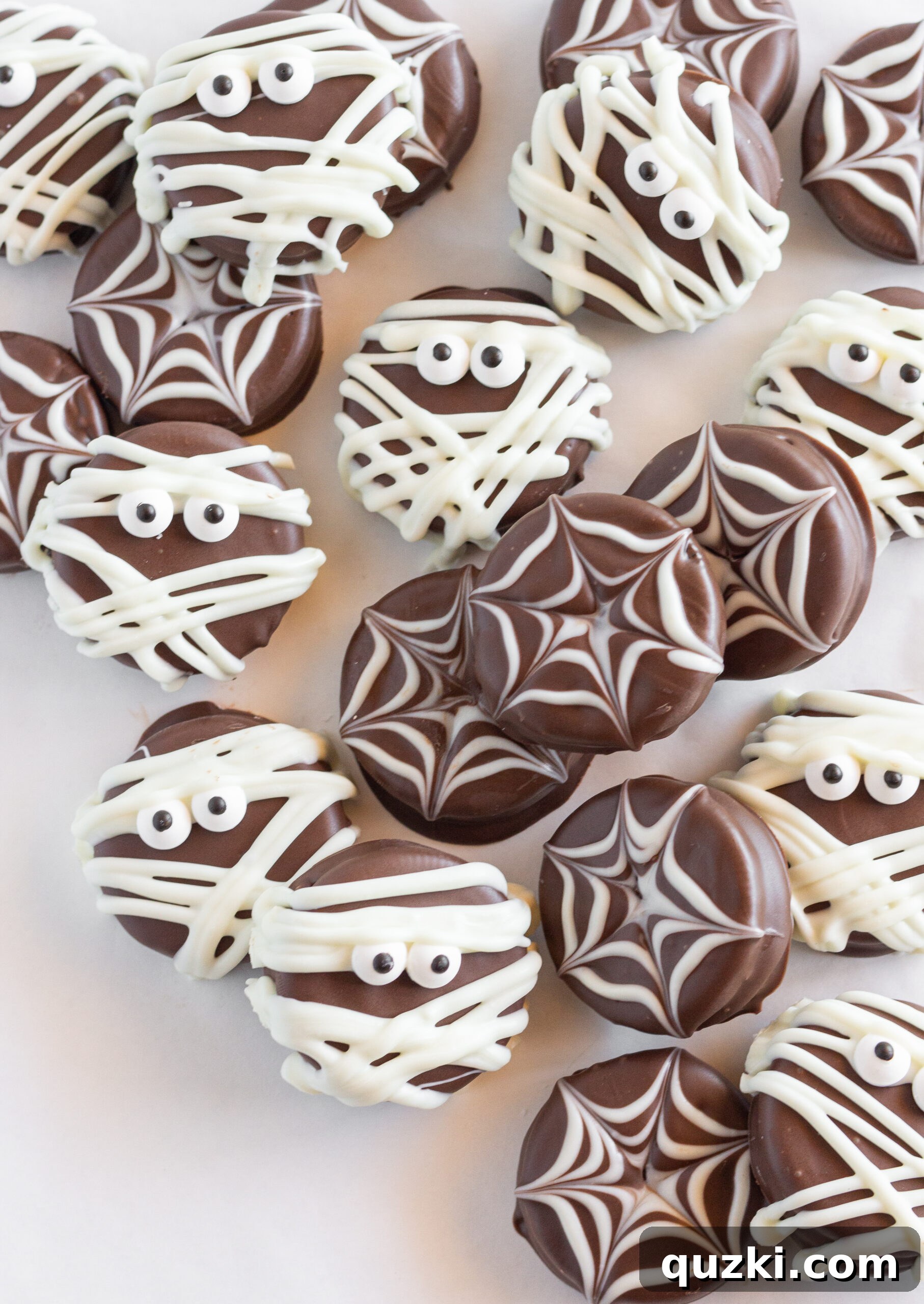 7 Terrifyingly Tasty and Effortless Halloween Treats for Your Party 9 Easy and Spooky Halloween Chocolate Covered Oreos, a no-bake dessert option, simple to make with few ingredients, perfect for any Halloween party menu.