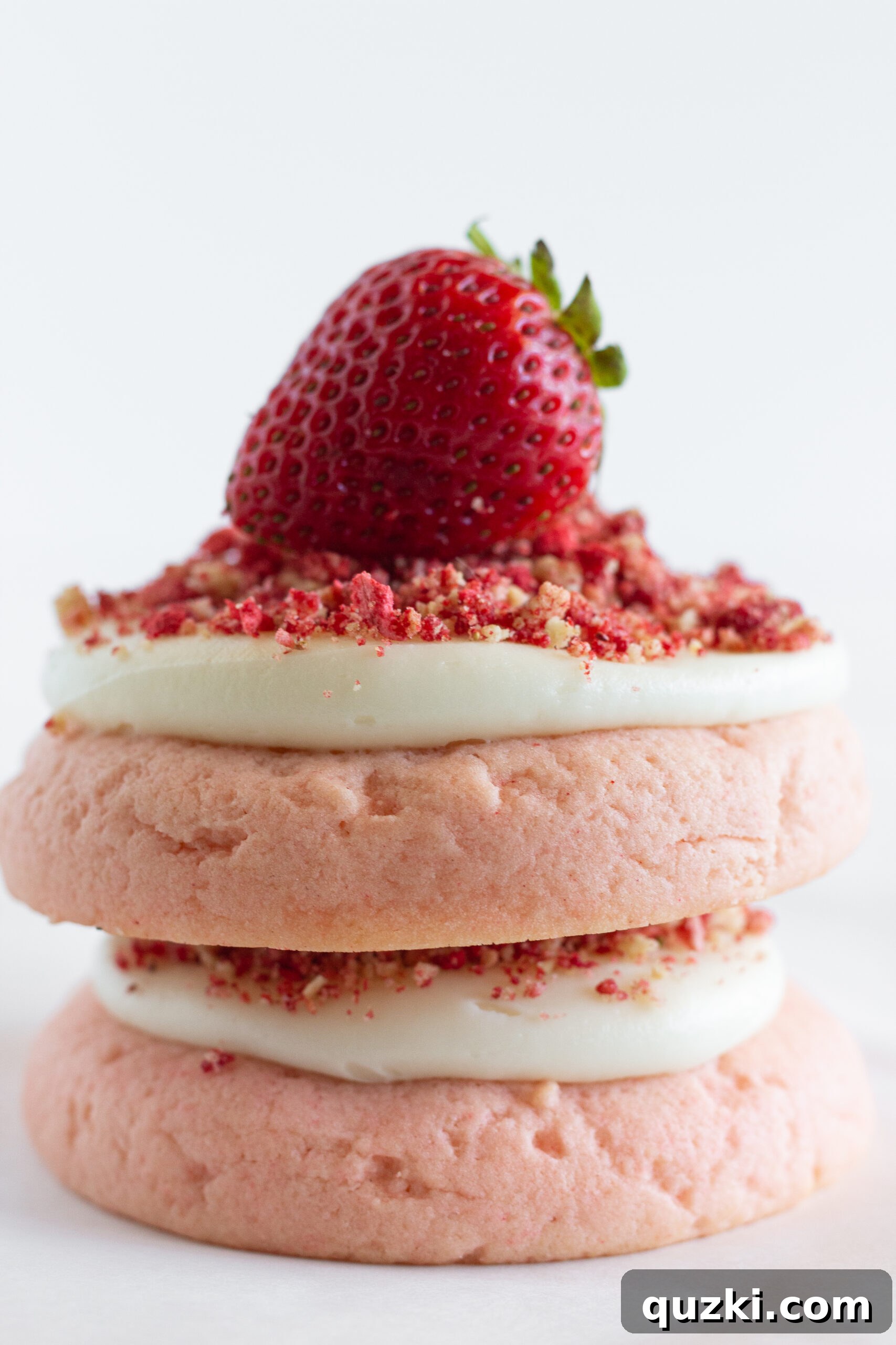 Strawberry Crumble Cookie Craze 5 A stack of freshly baked Easy Strawberry Crunch Cookies, ready to be enjoyed.