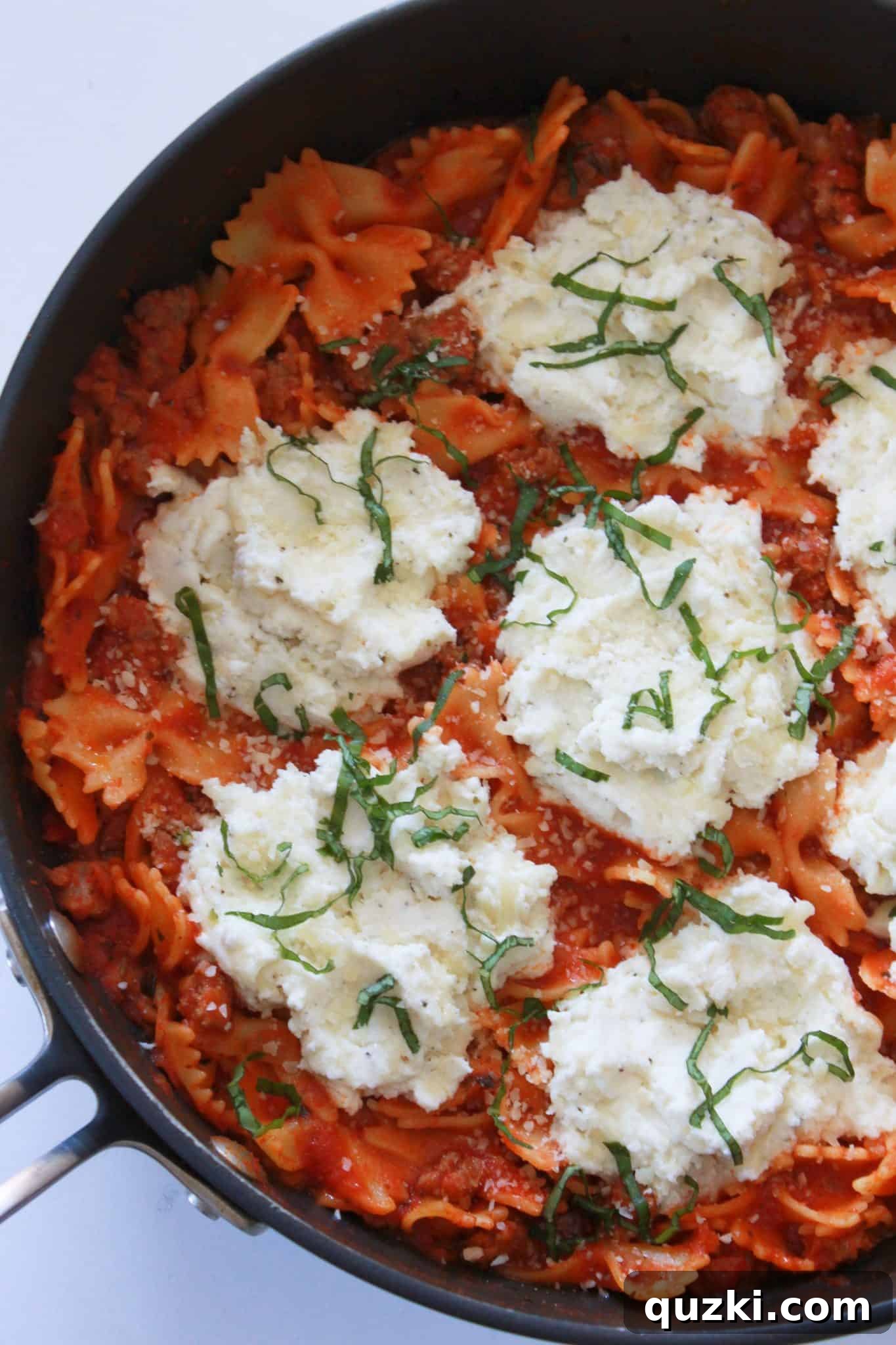 10 Speedy School Night Dinners Ready in 30 Minutes 3 10 Back to School Dinner Ideas in 30 Minutes or Less featured by top US food blogger, Practically Homemade: Lasagna skillet