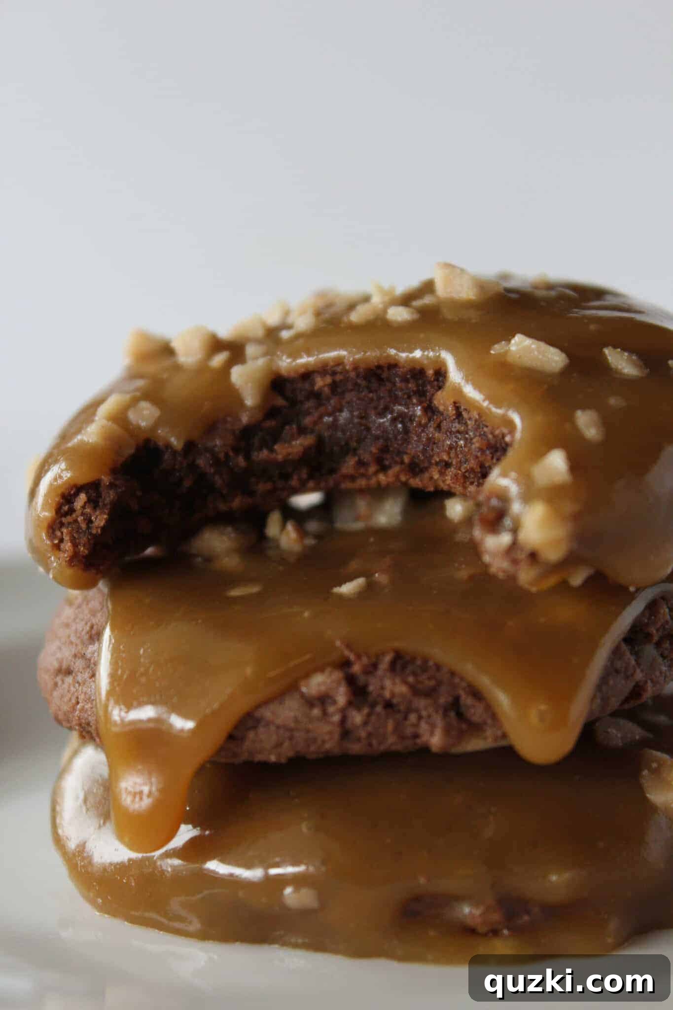 Easy Cookie Butter No Bake Cookies, a spiced autumn cookie recipe perfect for fall.