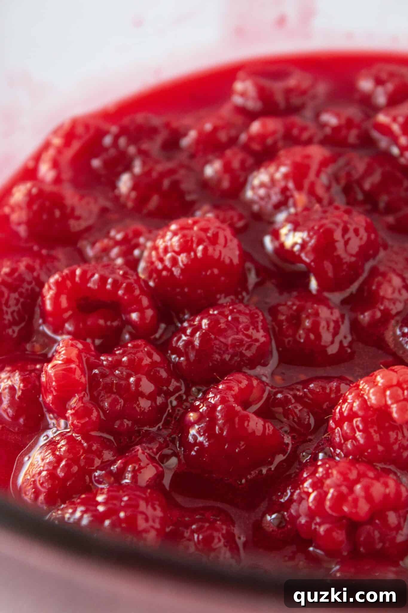 Chilled Raspberry Pretzel Crunch Pie 8 No Bake Raspberry Pretzel Pie Recipe with a beautiful, glossy raspberry topping.