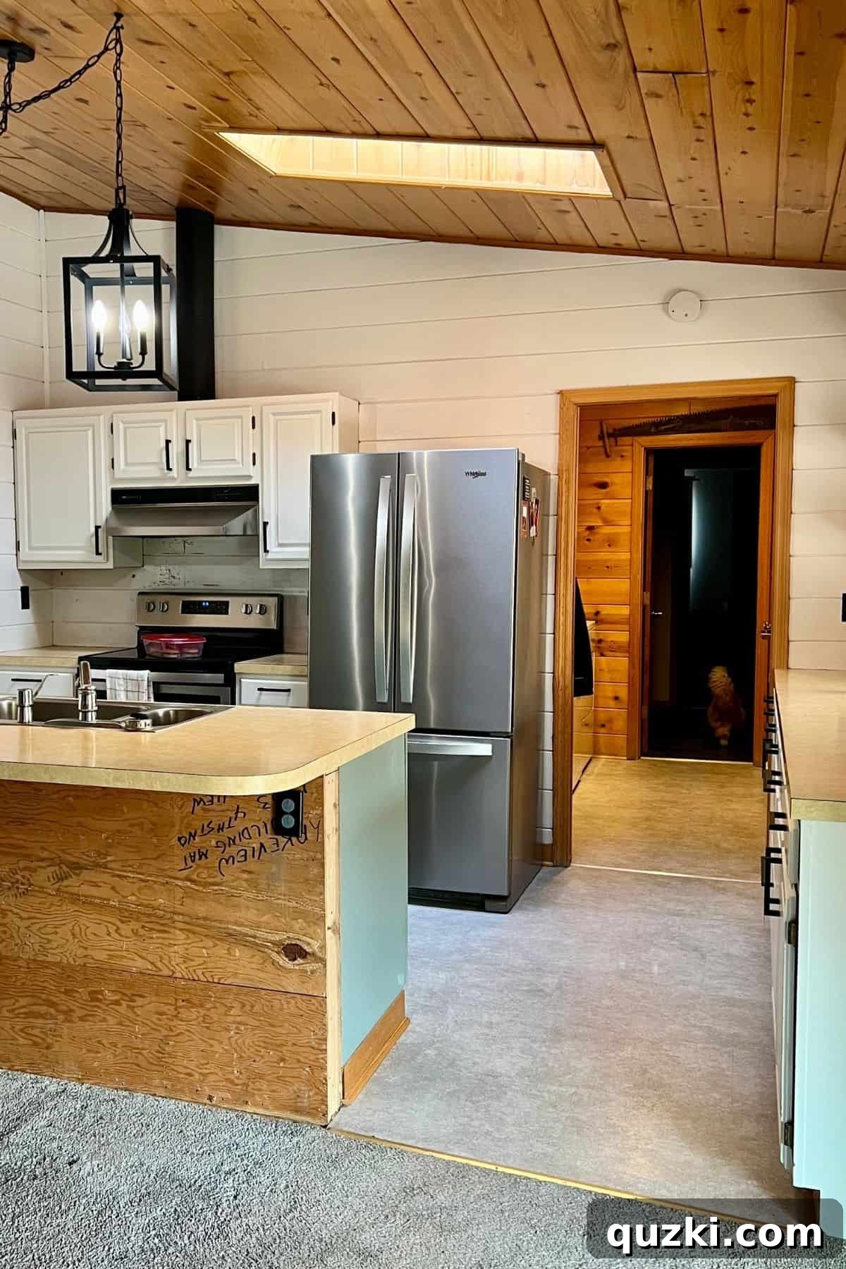 The Heart of the Kitchen: Tips for a Cozy, Functional Space 2 The kitchen before work.